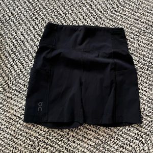 On Running  7in Shorts
